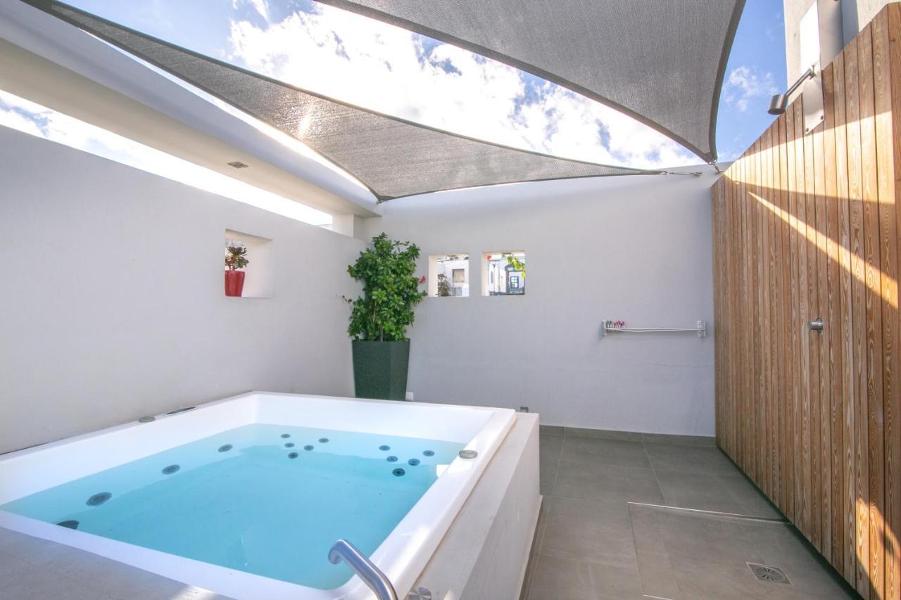 Marquise Suites - Adults Only Fira  Exteriér fotografie