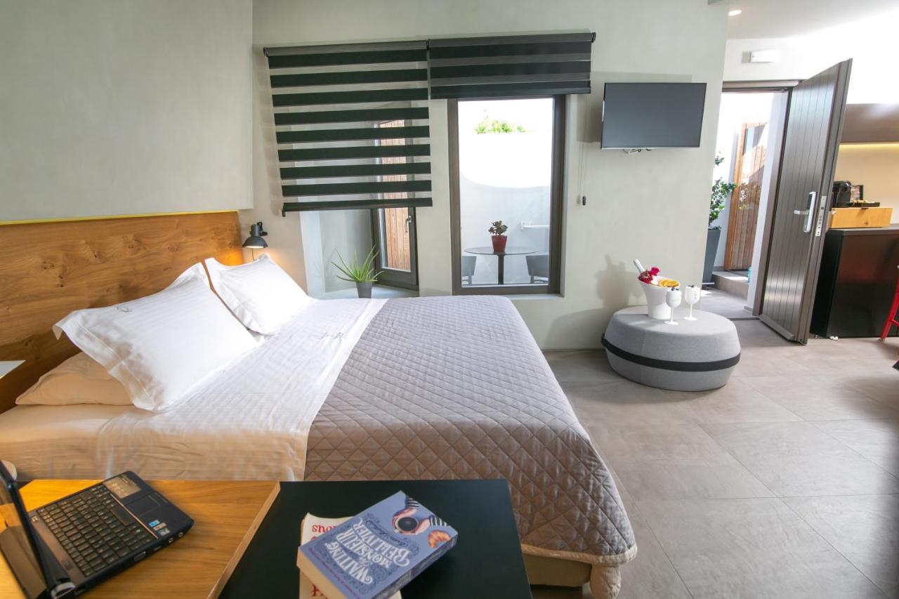 Marquise Suites - Adults Only Fira  Exteriér fotografie