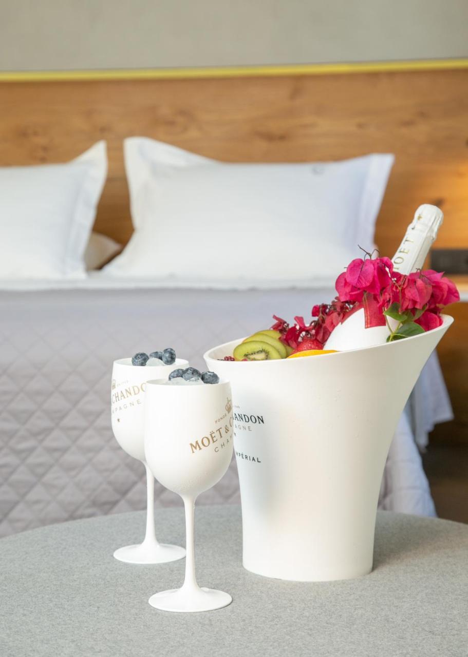 Marquise Suites - Adults Only Fira  Exteriér fotografie